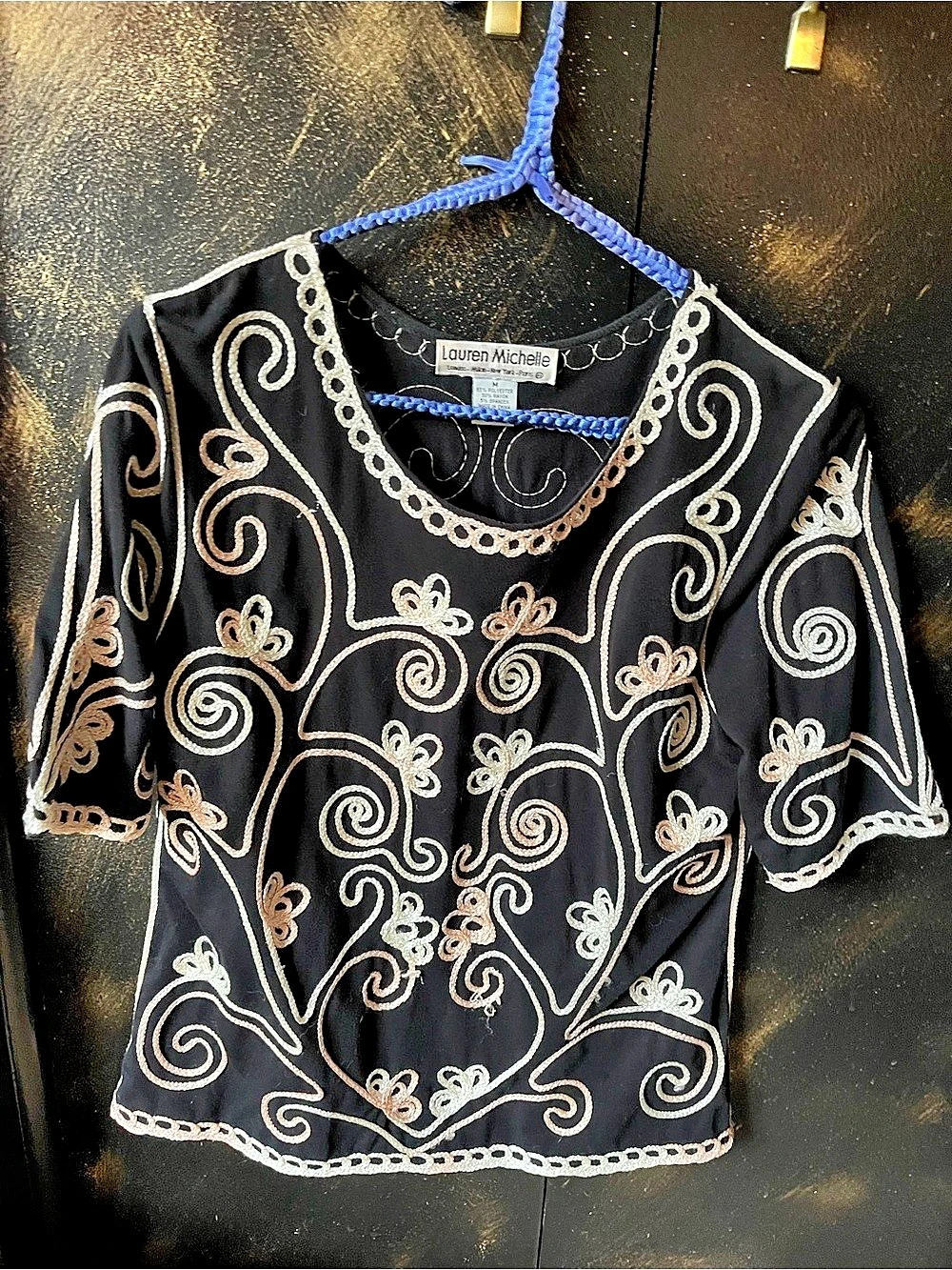 Lauren Michelle Embroidered Short Sleeve Blouse in Black